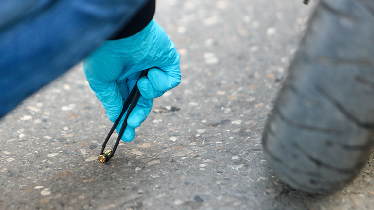 Θεσσαλονίκη: Δύο νεαροί 25 και 28 ετών ταυτοποιήθηκαν ως δράστες του επεισοδίου με τους πυροβολισμούς